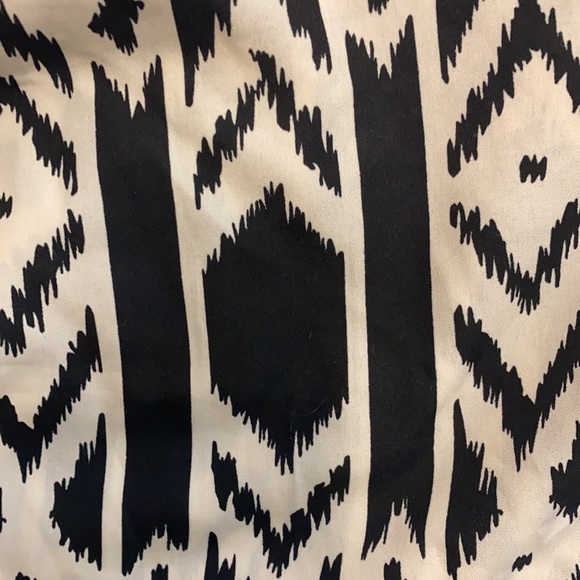 Aztec print pant - Picture 2 of 4